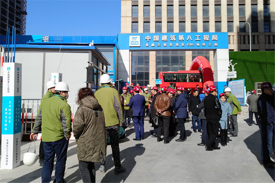 唐家現(xiàn)代再次出席魯能四季酒店觀摩會